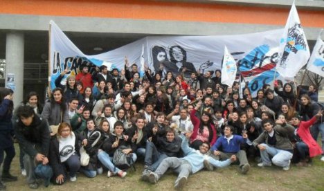 “Autonomía, pero no neutralidad”, es la consigna de la nueva FUA en la que participan entrerrianos