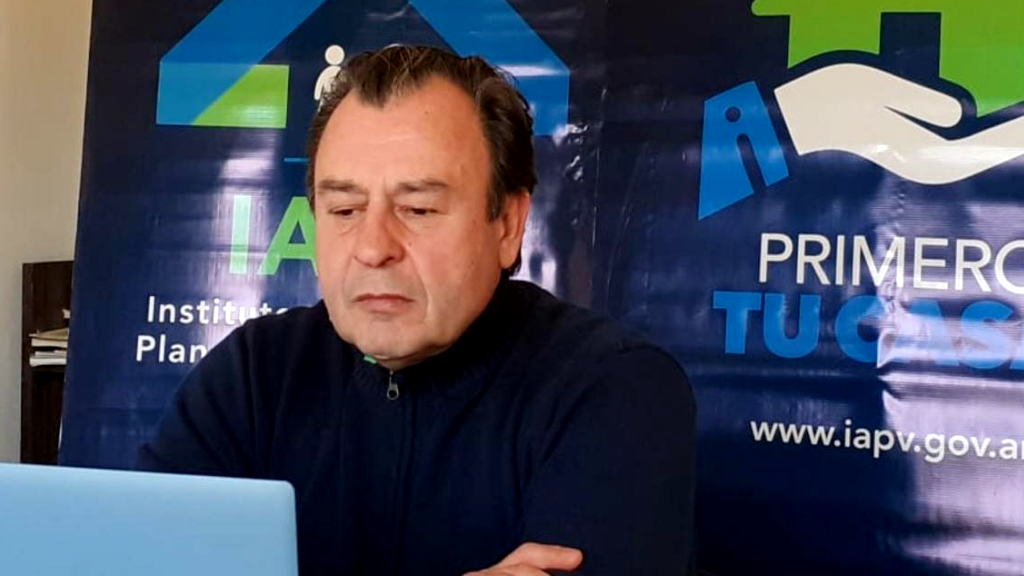 “No me asusta no ser el candidato de la municipalidad”, dijo Bisogni con la mirada en Oliva