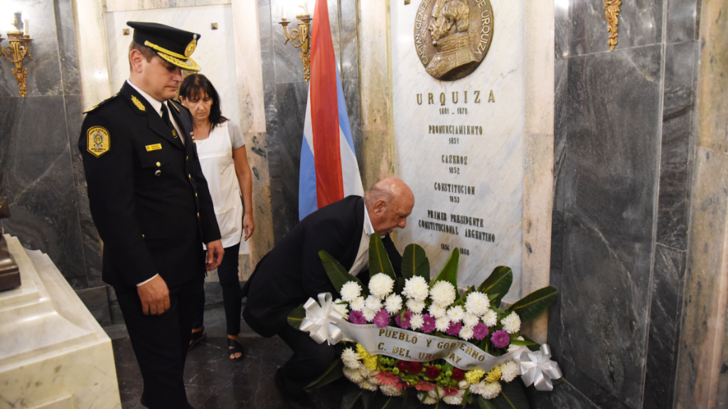 Homenaje a Urquiza a 153 años de su muerte