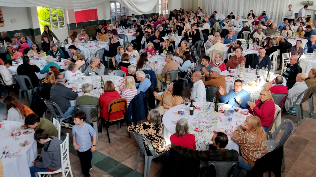 Almuerzo de Vázquez y Galimberti