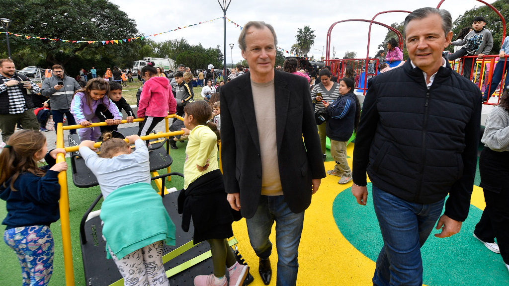 Bahl puntualizó que como intendente creó 50 plazas