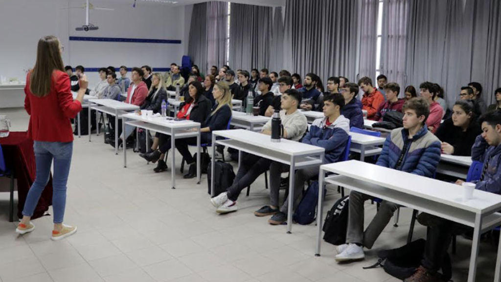 Exitosas jornadas de Ciencia y Tecnología organizadas por FRCU UTN