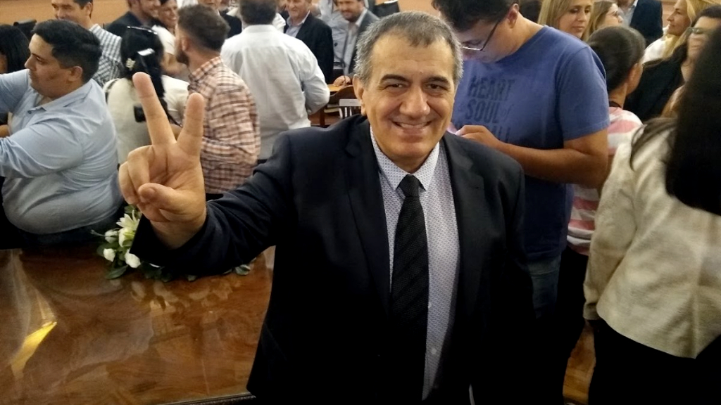 Cáceres, el candidato de unidad 