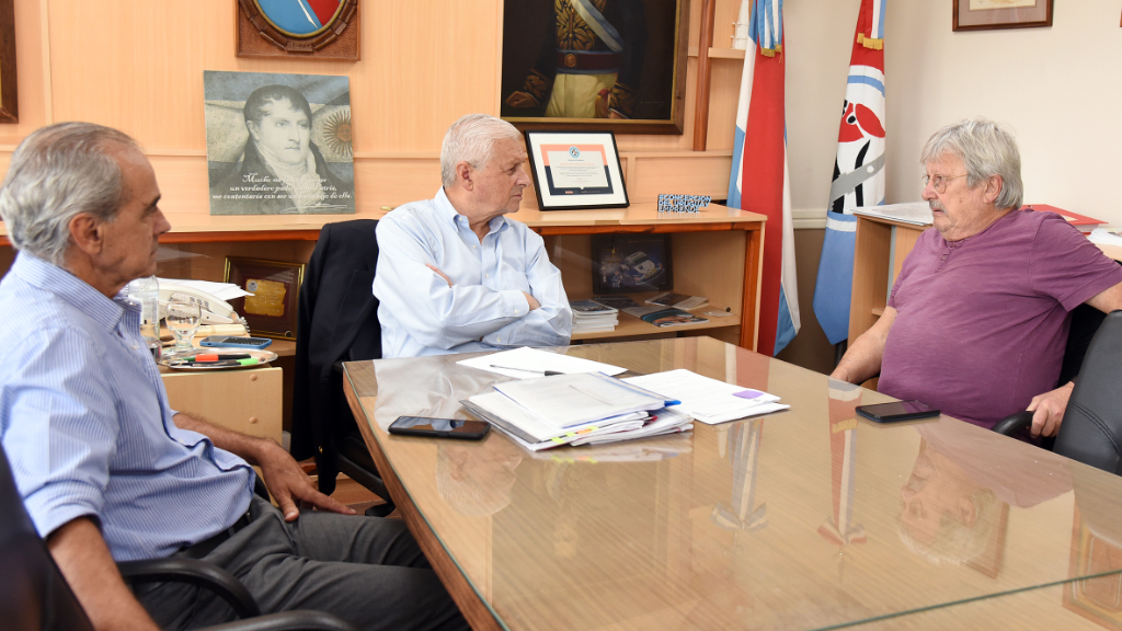 Lauritto recibió a integrantes de la “Agrupación Vocal del Histórico”