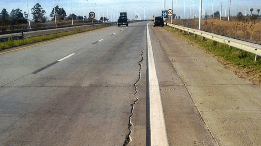 Galimberti quiere saber qué pasó con la concesión de Caminos del Río Uruguay