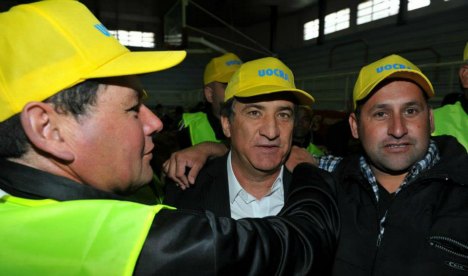 Urribarri en la reinaguración de la sede gremial de la Uocra en Paraná | Imagen: ministerio de Comunicación