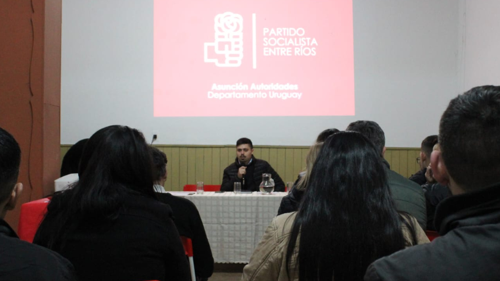 Figarola asumió en el PS uruguayense