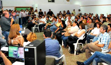 Encuentro del FEF: participó Barberán y Busti afirmó que busca un espacio peronista anti K