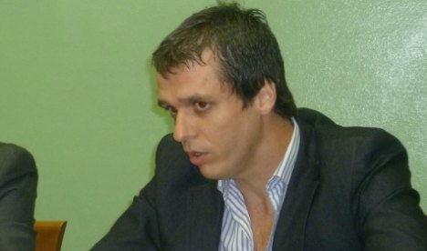 Cresto sostiene que el FEF, aunque jugó por fuera del PJ, forma parte del movimiento peronista