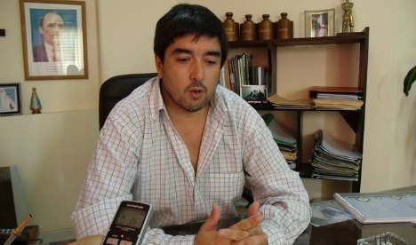 Fuertes difunde un audio del 2010 en el que Gerard anunciaba Veterinaria para Villaguay