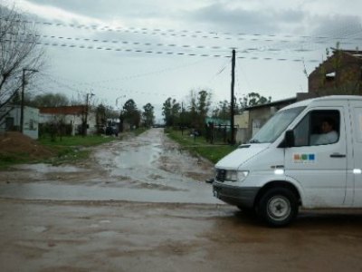 Defensa Civil ha establecido el alerta por la crecida
