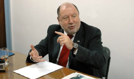 Busti recordó que la UCR dejó la Uader con las carreras sin reconocimiento de sus títulos 