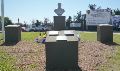 Acto en recuerdo a Néstor Kirchner en Concepción del Uruguay, Entre Ríos | Imagen: Valodia Nichajew