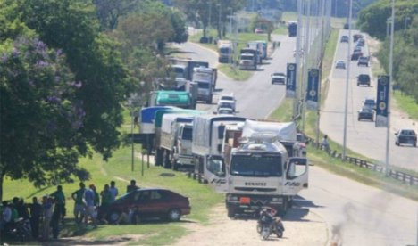 Tras el paro opositor, De Ángeli le pidió al Gobierno 