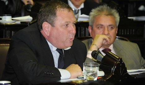 Rogel busca que se indemnice a las víctimas de la represiones estatales
