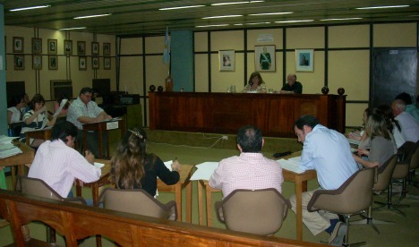 El Concejo repudió el ataque al hogar de Schepens