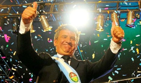 “Urribarri tiene una imagen positiva superior el 60 por ciento