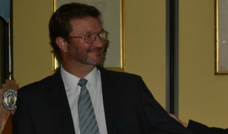 Grandi informó que la Justicia aceptó la cautelar, aunque dijo que el Proyecto sigue vigente 
