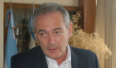 Benedetti criticó que Urribarri comience a cobrarle impuestos a los cables y a las telefónicas