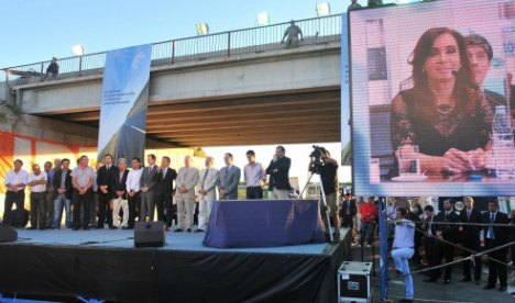 Cristina y Urribarri inauguraron el último tramo de la autovía 14