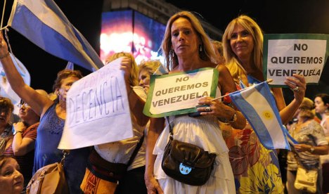 La UCR, el FAP y Proyecto Sur cacerolean