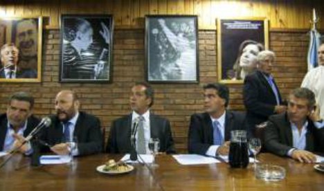 PJ: apoyo a CFK y denuncia de intentos para 