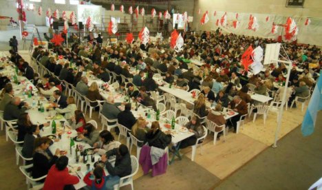 Almuerzo radical en María Grande.