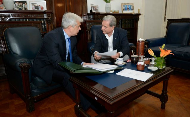 Solanas de reunión con Domínguez