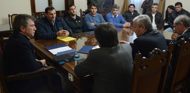 Frigorífico Beccar: Urribarri recibió a sus trabajadores y comprometió su apoyo