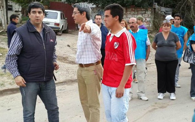 Fuertes de recorrida por Paraná apuntaló a sus dos precandidatos a intendentes