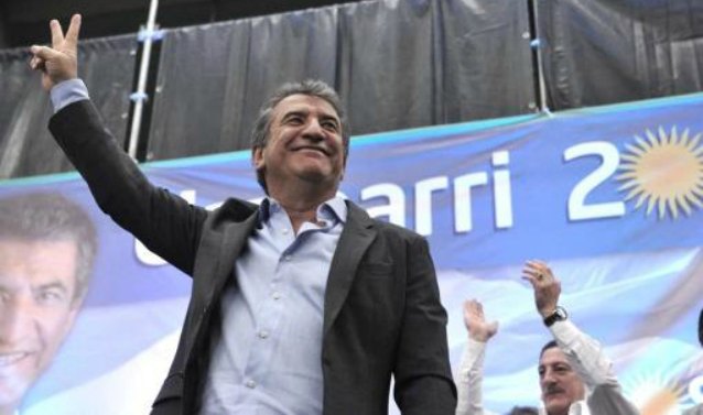Unos 36 gremios nacionales llenaron Ferro bajo la consigna: 