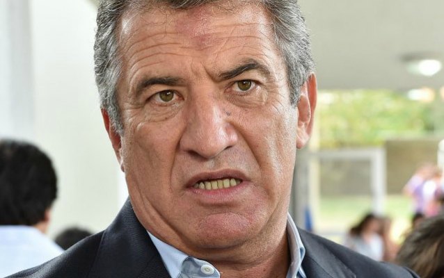 Urribarri convoca a los precandidatos del PJ: