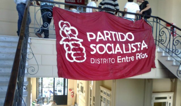 PS: los postulantes a diputados con dos uruguayenses