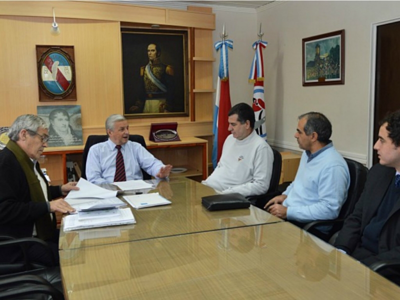 Lauritto cedió un terreno municipal a la UTN 