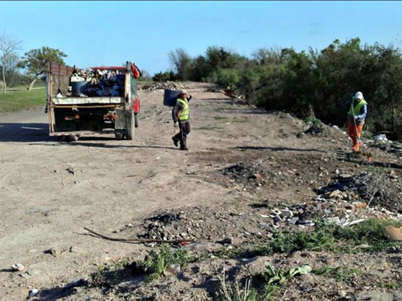 Culminó el trabajo de limpieza en Avenida Tavella
