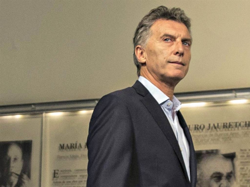 Macri ve a la UCR como “una legión parasitaria