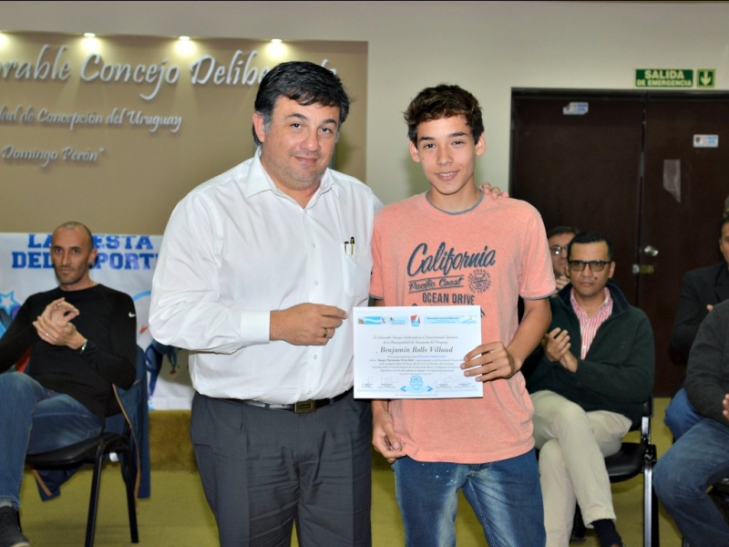 Se reconoció a uruguayenses que competirán en los Juegos Evita