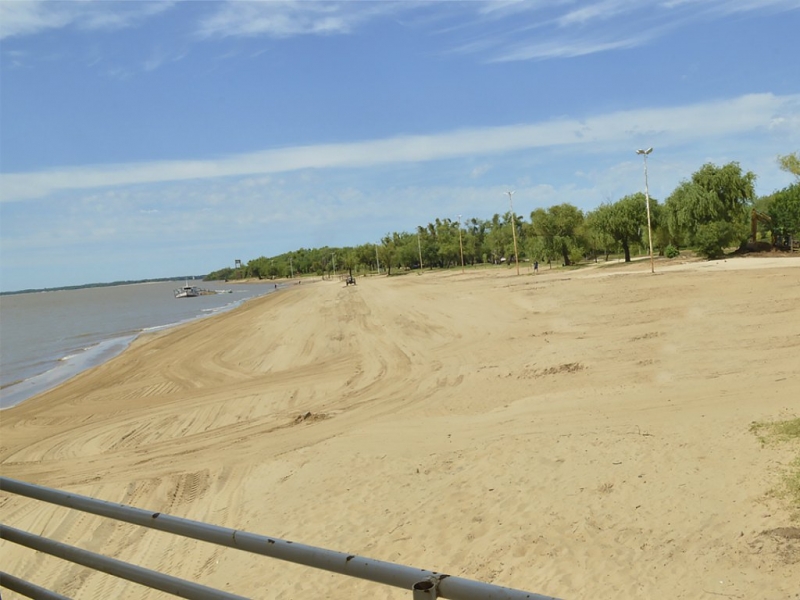 Importante movimiento en Banco Pelay para habilitar las playas
