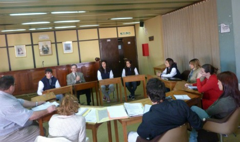 Los concejales estudian declarar 