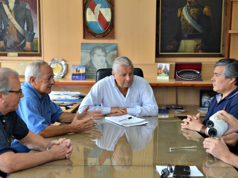 La CGT Uruguayense le llevó a Lauritto el panorama regional y el paro del 6