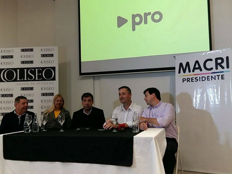 Hein asumió la conducción del PRO y no le aseguró nada a la UCR